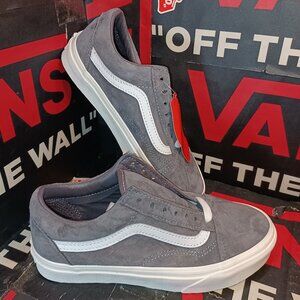 Vans Men's 3.5/Women's 5 Old Skool Pig Suede Grey/True White VN0A4BV5V4Z